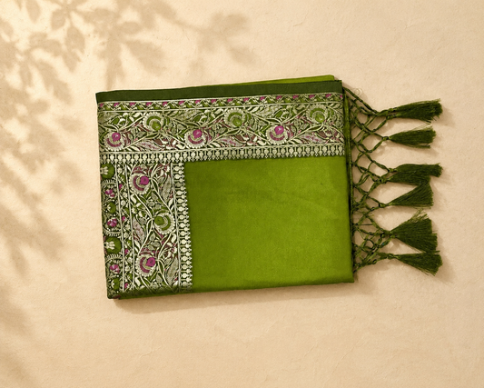 Mehendi Green Floral-Paisley SS001