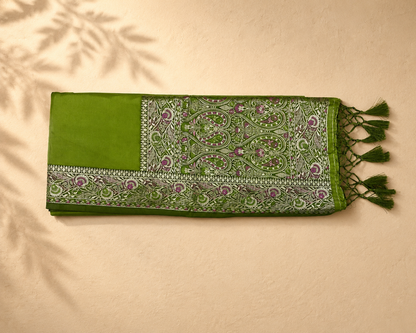 Mehendi Green Floral-Paisley SS001