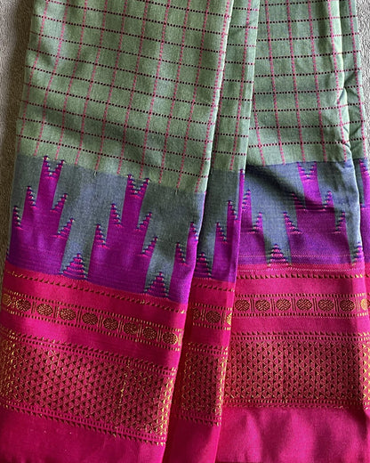 Mint Green Magenta Ilkal IL001